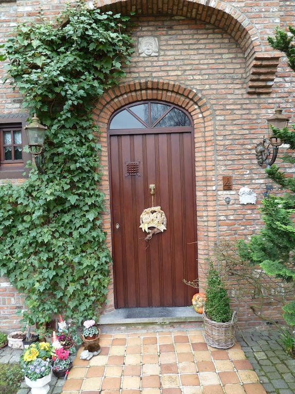 B&B 'T Nieuw Lijsternest Wezembeek-Oppem Экстерьер фото